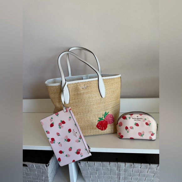 kate spade Handbags - Kate Spade Straw Tote Bag with Strawberry Wristlet and Cosmetic Pouch Set